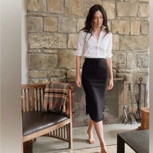 Frank & Eileen Classic Black Pencil Skirt